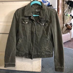Levi’s Army Green Bomber Jacket with Pockets